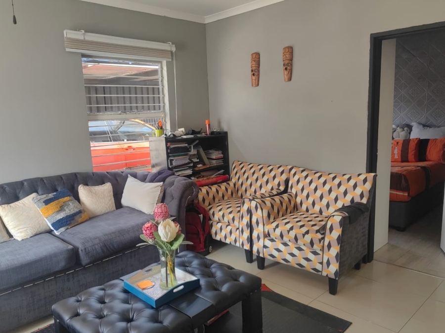 2 Bedroom Property for Sale in Raceway Free State